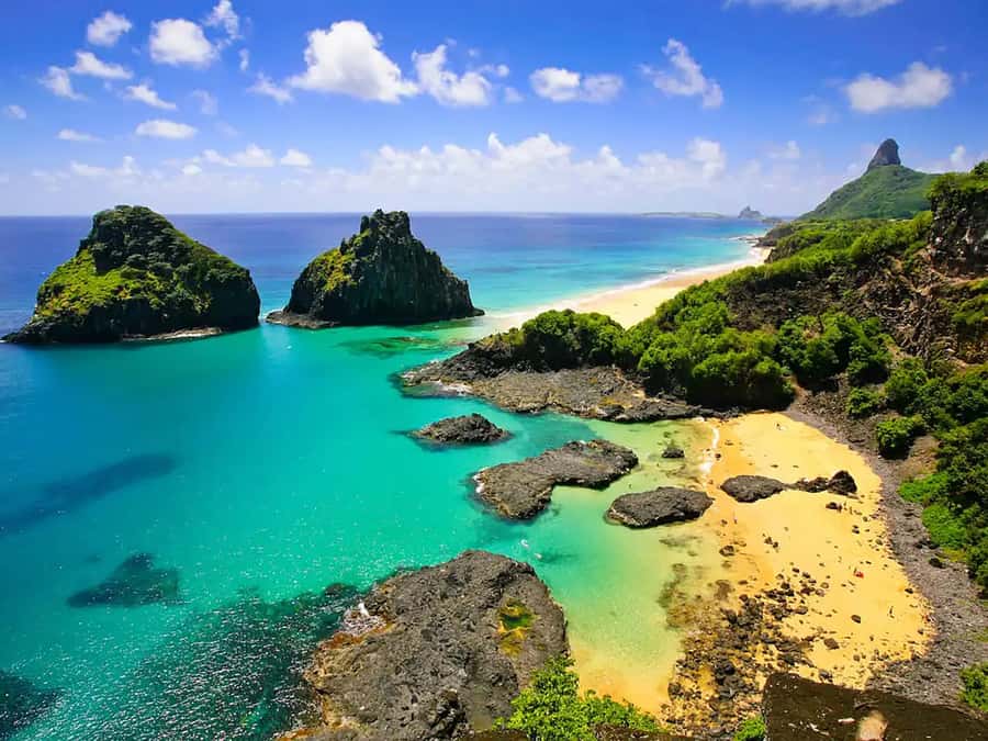 7-Hour Island Adventure: Fernando de Noronha Ilhatour - Getting picked up in Fernando de Noronha: transport that saves energy