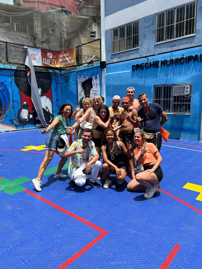 A Walk in the Rocinha Favela: Women Leading the Way - Arts & crafts market visit: souvenirs that feel connected