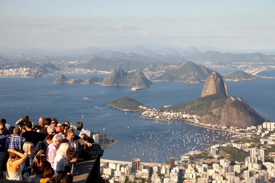 Christ the Redeemer and Escadaria Selarón Half-Day Tour - Pickup, schedule, and how the day actually moves