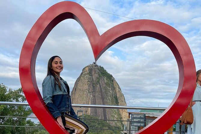City Tour Full Day in Rio: Christ the Redeemer and Sugar Loaf - Pickup zones and seat reality: Zona Sul to Centro, and why your window view matters
