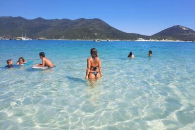Day Tour to Arraial do Cabo from Rio - Praia do Farol: Clear Water, No Built-Up Scene