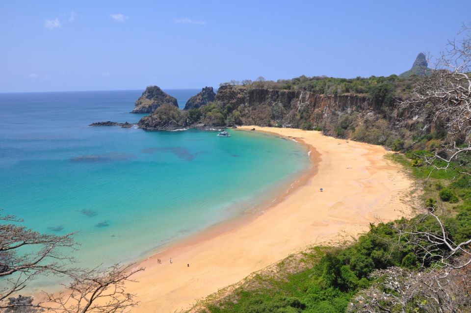 Discover Noronha: 7-Hour Ilhatour Adventure - Cacimba do Padre and Two Brothers Hill: beach + viewpoint rhythm
