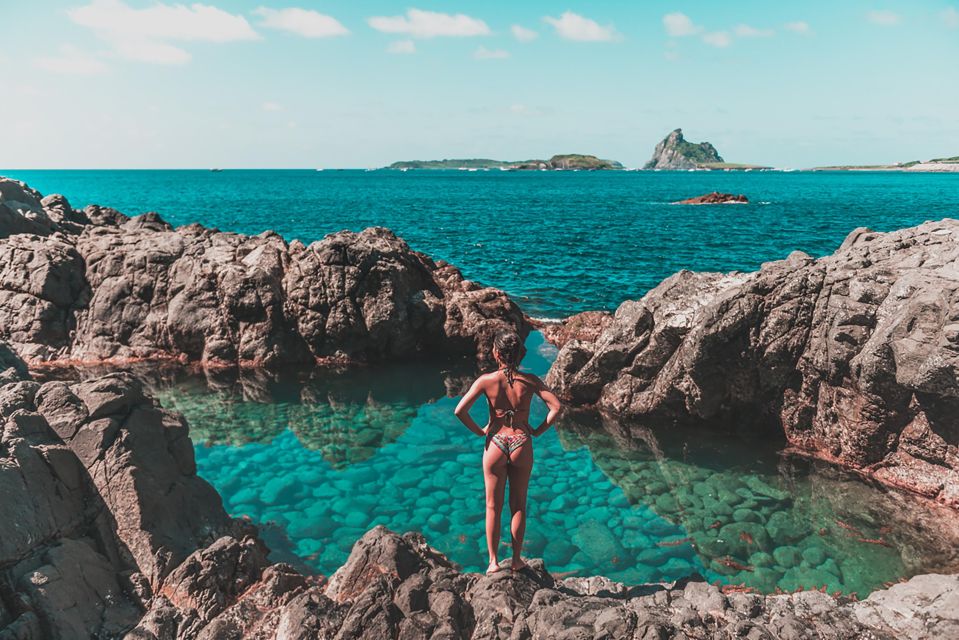 Discover Noronha: 7-Hour Ilhatour Adventure - Baía dos Porcos and Fort Boldro: the endgame for scenery and the sunset glow
