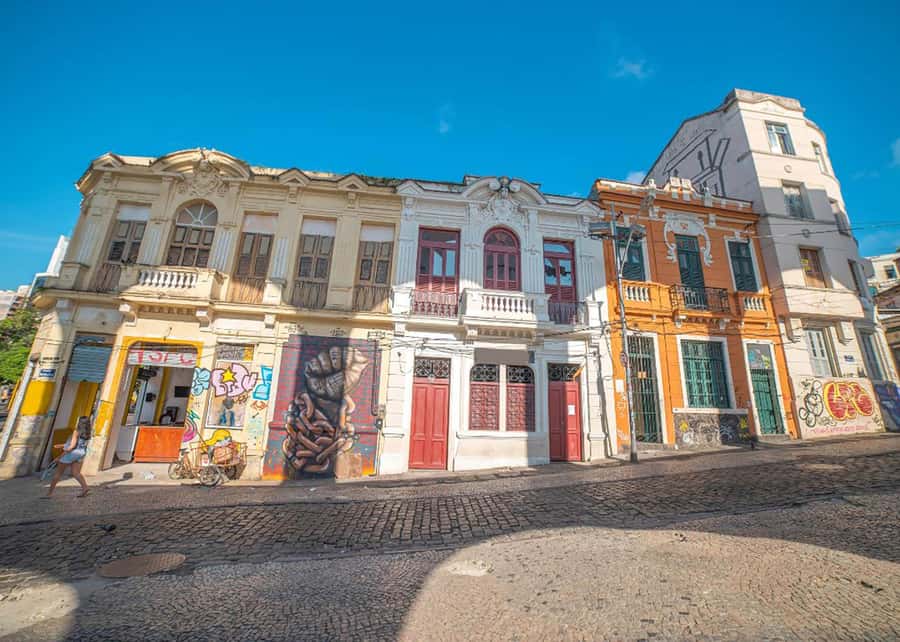 Explore Santa Teresa: Walking Tour - Largo dos Guimarães: the square stop that helps you read the neighborhood