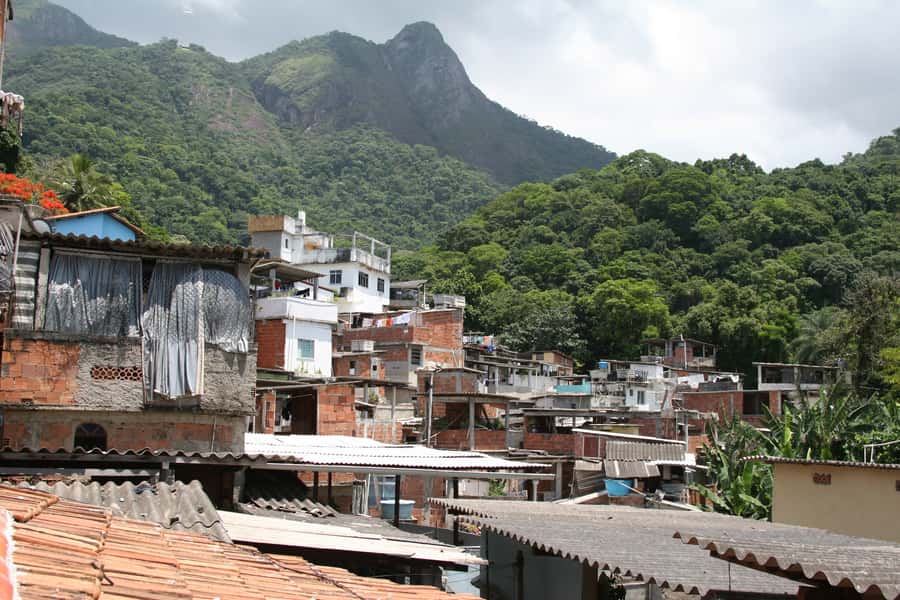 Favela Tour The Original, Rocinha & Vila Canoas since 1992 - The school and handcraft center: why these stops change the conversation