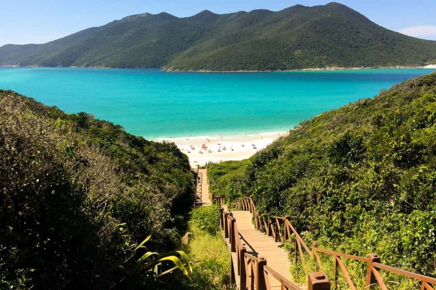 From Rio: Arraial do Cabo Day Trip with Boat Tour - Entering Arraial do Cabo From Rio: Why This Day Trip Works