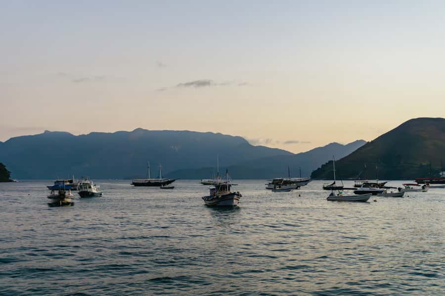 From Rio de Janeiro: Angra dos Reis Boat Trip with Lunch - The schooner ride: where the day turns from travel to fun
