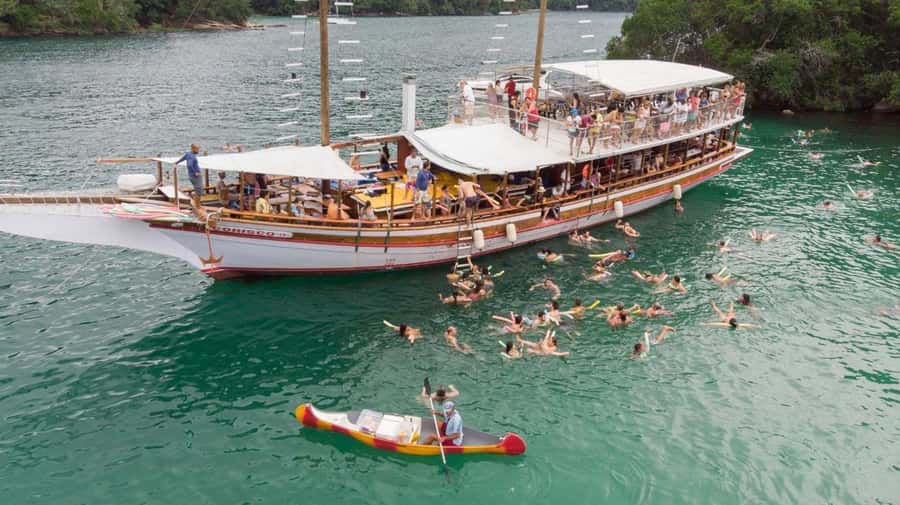 From Rio de Janeiro: Angra dos Reis & Ilha Grande Day Tour - Getting picked up in Rio without losing your morning