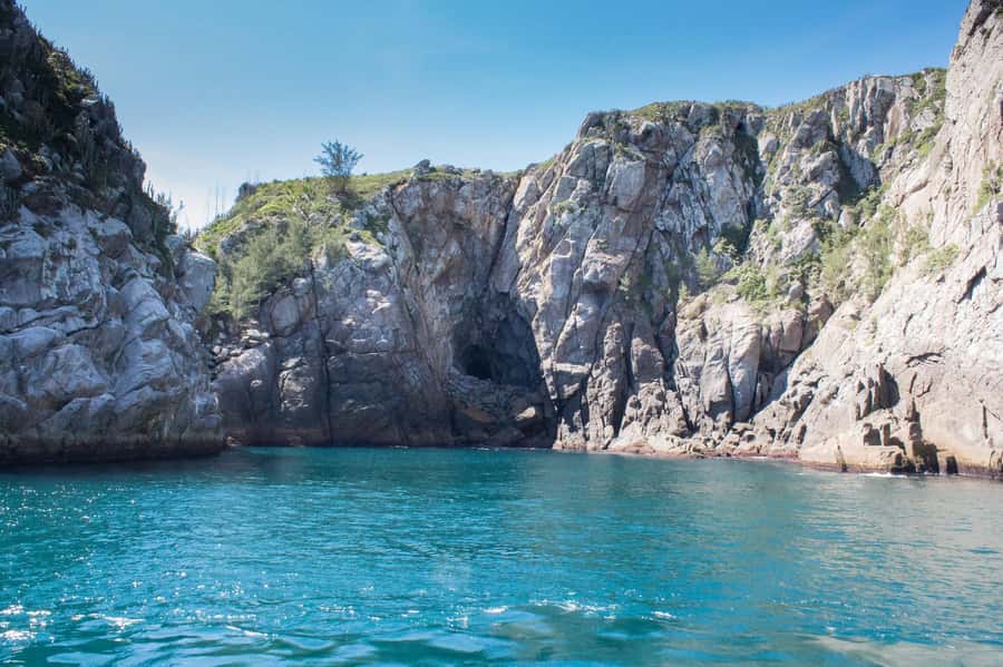 From Rio: Full Day in Búzios with Catamaran Tour and Lunch - Bardot Promenade and Rua das Pedras: the Búzios you came for