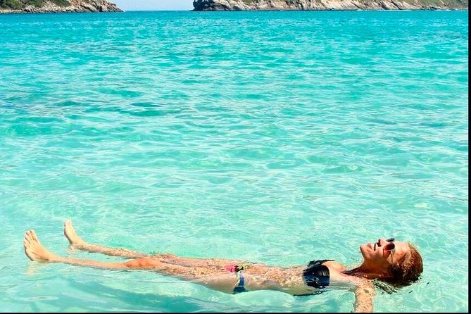 Full Day Tour to Angra dos Reis and Grand Island - Beaches and lagoons in the order that matters: Santana, Lagoa Azul, Aracatibinha