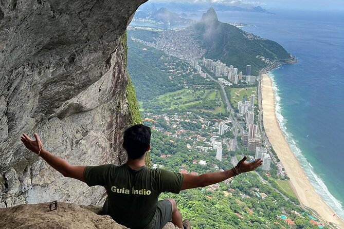 Garganta do Céu and Waterfall hike in Pedra da Gávea - The climb and viewpoint: what “Garganta do Céu” means in practice