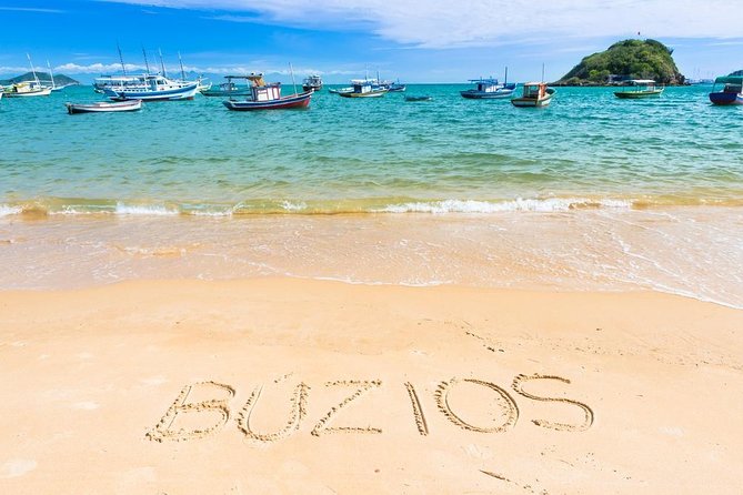 Guided Tour to Búzios with Boat Tour and Lunch - Beach stop 1: Praia da Tartaruga for calm water and family-friendly vibes