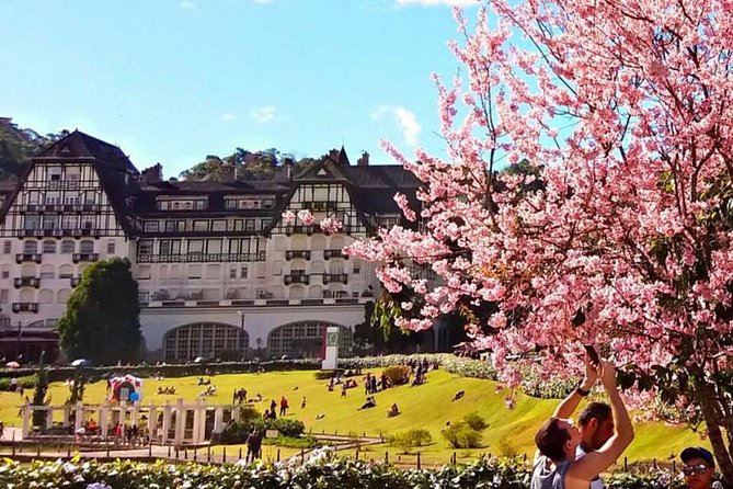 Guided Tour to the Imperial Cida of Petrópolis with Lunch - A day in Petrópolis that feels cooler than Rio