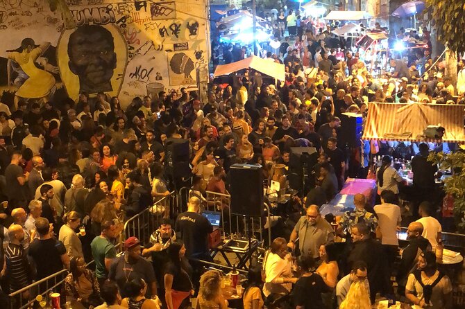 Live Samba Night at Pedra do Sal - A 2.5-hour plan: history, samba steps, and live performances