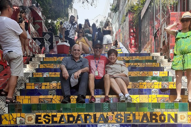 Manu Peclat Rio de Janeiro Private Tours - Mirante Dona Marta: a free viewpoint that makes the whole day click