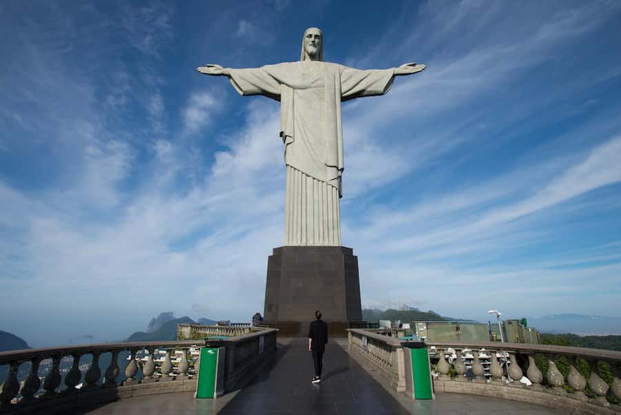 One Day in Rio with a Photographer - Christ the Redeemer: early access, photo angles, and breathing room