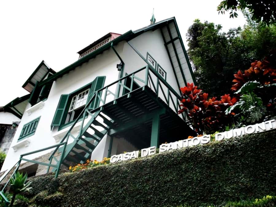 Petrópolis: Imperial City Tour - German-engineered streets and the afternoon photo rhythm
