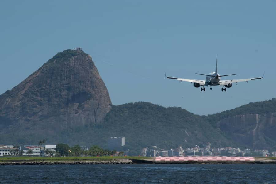 Rio: Boat Tour of Guanabara Bay - Morning vs Sunset Sailing: Choosing the Timing That Fits Your Expectations