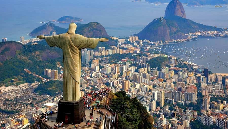 Rio: Christ The Redeemer Half Day Tour With Pick up - Guide language and on-the-ground experience