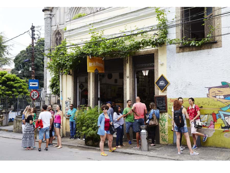 Rio Culture and History through the Art of Traditional Foods - The Tram Over Lapa Arches and Ruinas Park: Views That Pay Off