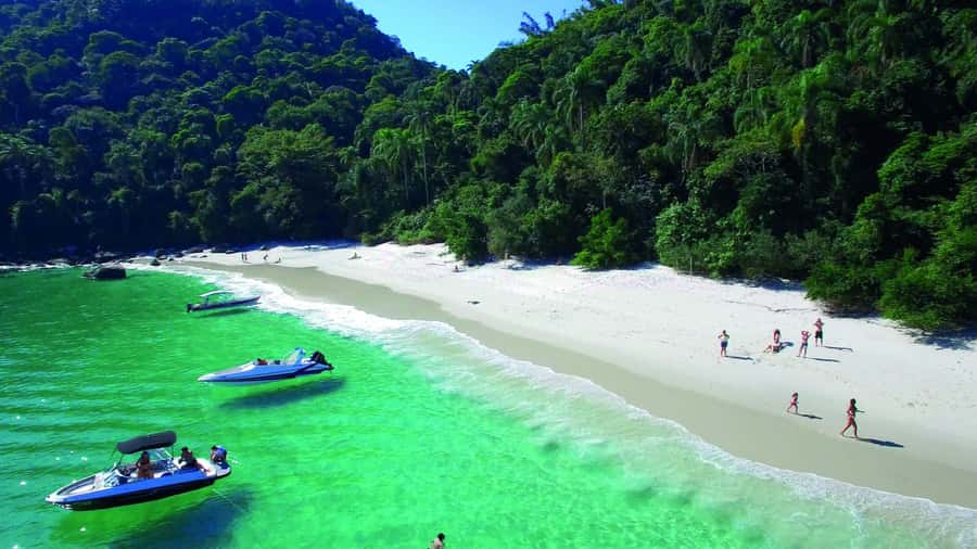 Rio de Janeiro: Angra dos Reis and Ilha Grande Full-Day Tour - Lagoa Verde: calmer water and better underwater visibility