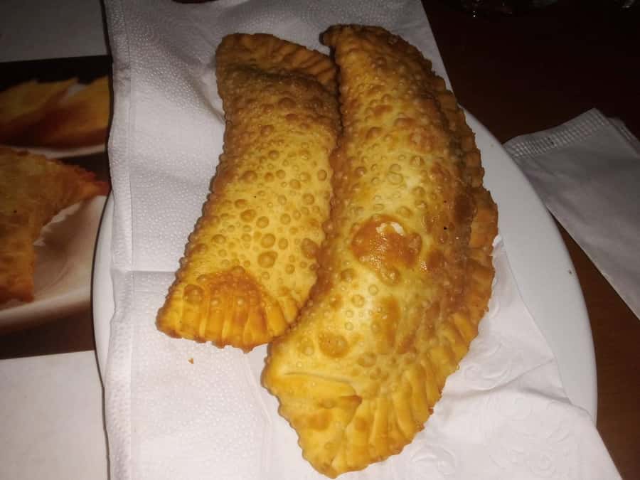 Rio de Janeiro: Barra da Tijuca Walk & Food Tour with Drinks - What You’ll Taste: From Welcome Caipirinha to Dessert