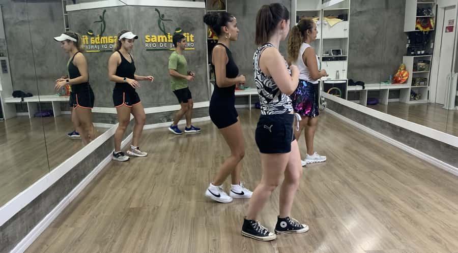 Rio de Janeiro: Beginner Samba Lesson in Ipanema - Who This Lesson Is Best For (and Who Might Want More)