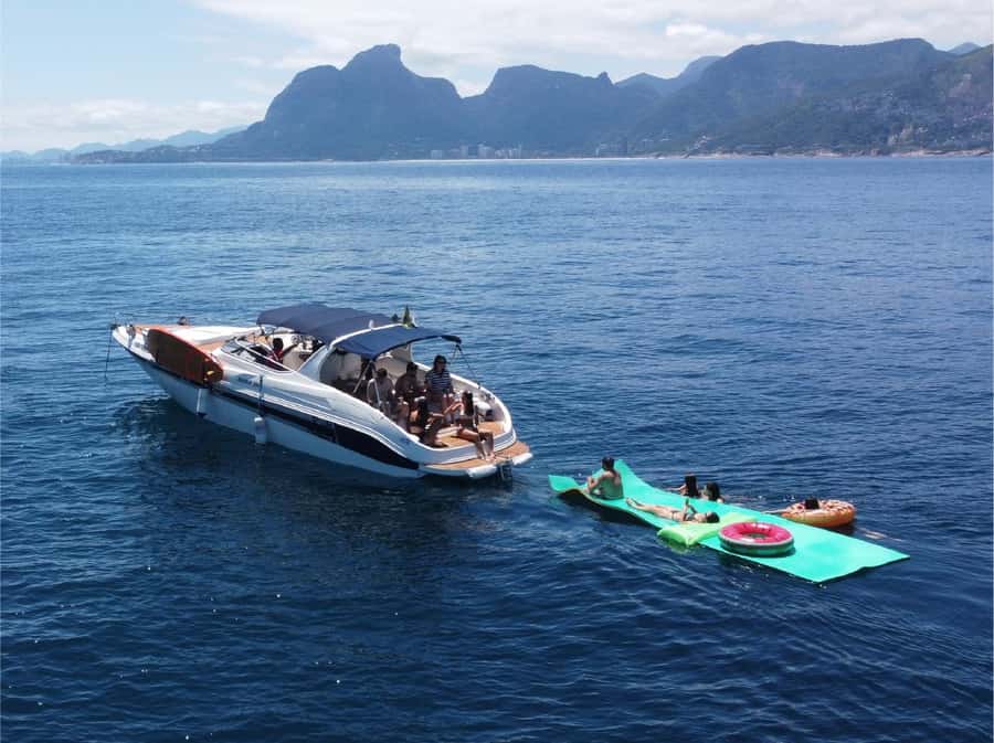 Rio de Janeiro: Boat Tour - Sunset with Beer - Price and logistics: is $56 for 3 hours a good deal?