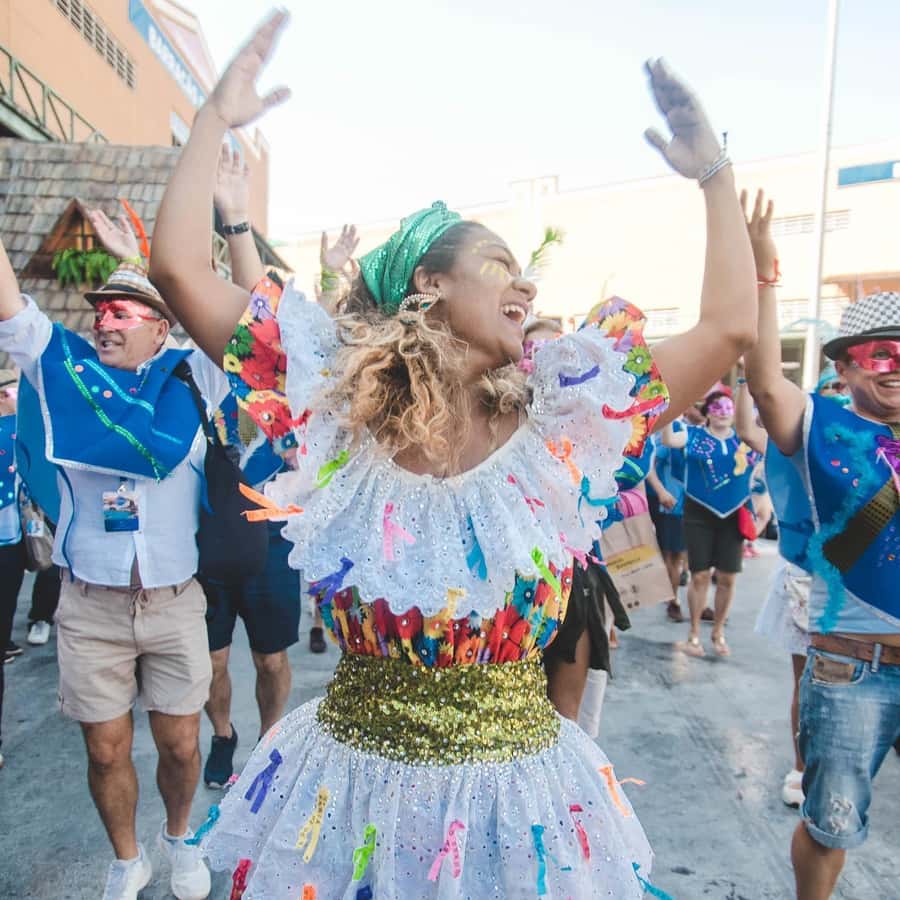 Rio de Janeiro: Carnaval Backstage Tour and Samba Class - Key things I’d circle before you go