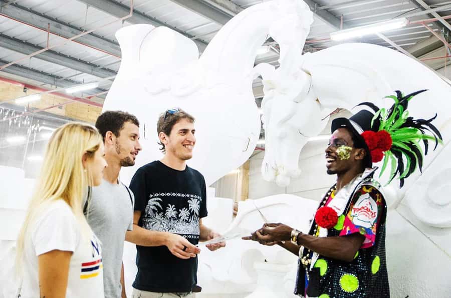 Rio de Janeiro: Carnaval Backstage Tour and Samba Class - Should you book this Rio Carnival backstage + samba class?