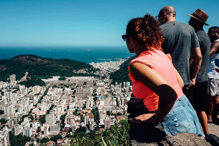 Rio de Janeiro: Christ the Redeemer, Sugarloaf, & City-tour - Mirante Dona Marta: The Shot Before the Main Event