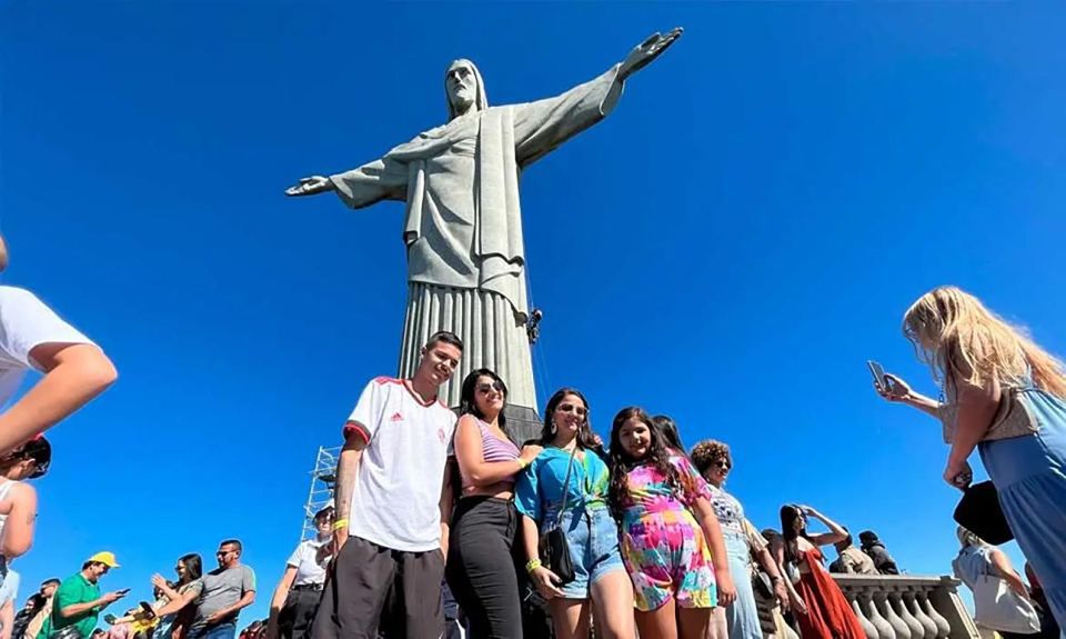 Rio de Janeiro: City Sightseeing Full Day Tour - Maracanã Stadium Energy: Soccer Passion Without Needing Stadium Entry