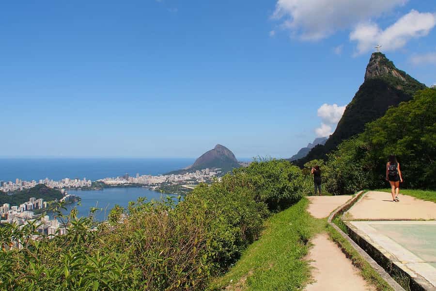 Rio de Janeiro: City tour, food, night attractions and more! - Food and the night samba option: what you can realistically expect