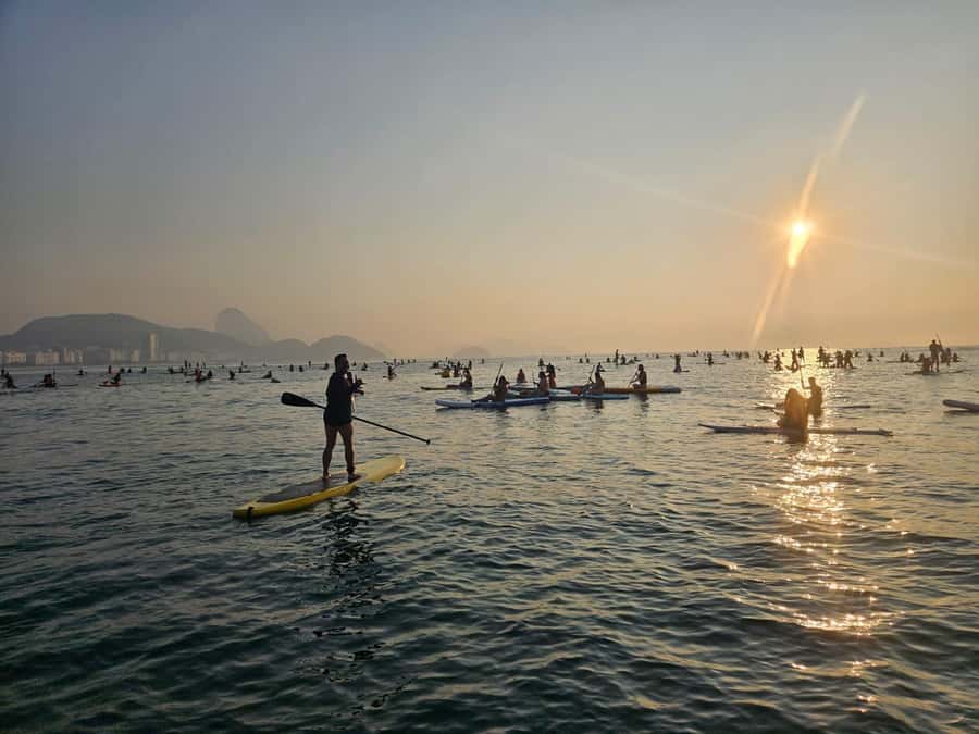 Rio de Janeiro: Copacabana Sunrise Stand Up Paddleboard Tour - Copacabana Sunrise Paddleboarding: Why This 90-Minute Morning Works