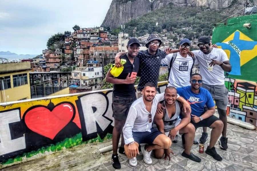 Rio de Janeiro: Favela Jeep Tour to Rocinha and Capoeira - Crafts and culture: more than a quick walk-through