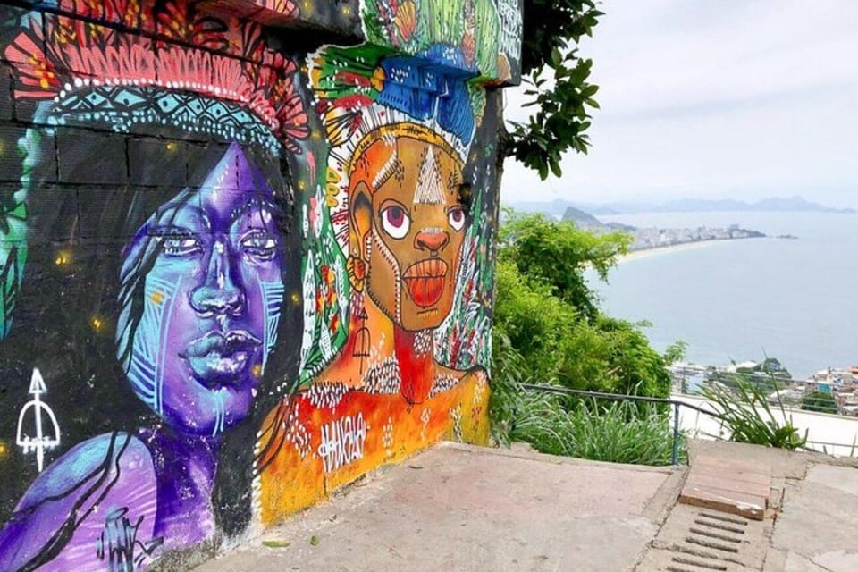 Rio de Janeiro: Favela Jeep Tour to Rocinha and Capoeira - Jeep vs van: how the vehicle affects your day