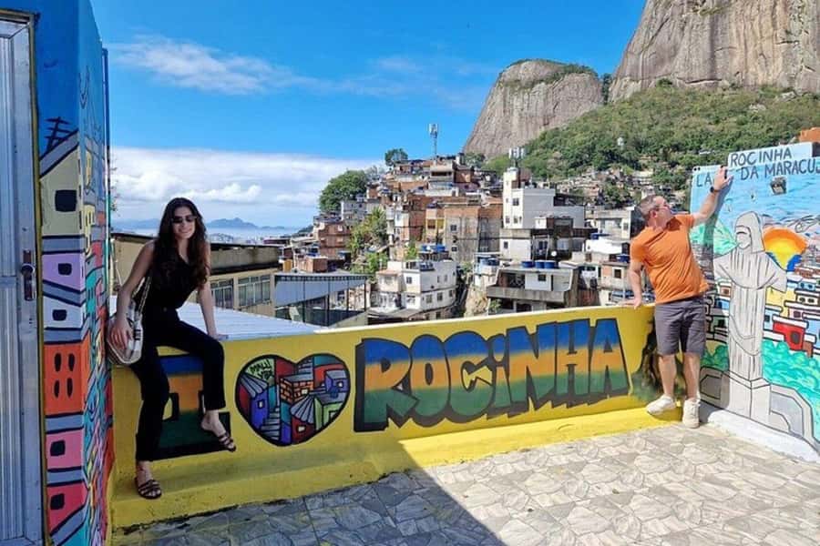 Rio de Janeiro: Favela Jeep Tour to Rocinha and Capoeira - Walking, steps, and the reality of a 4-hour block