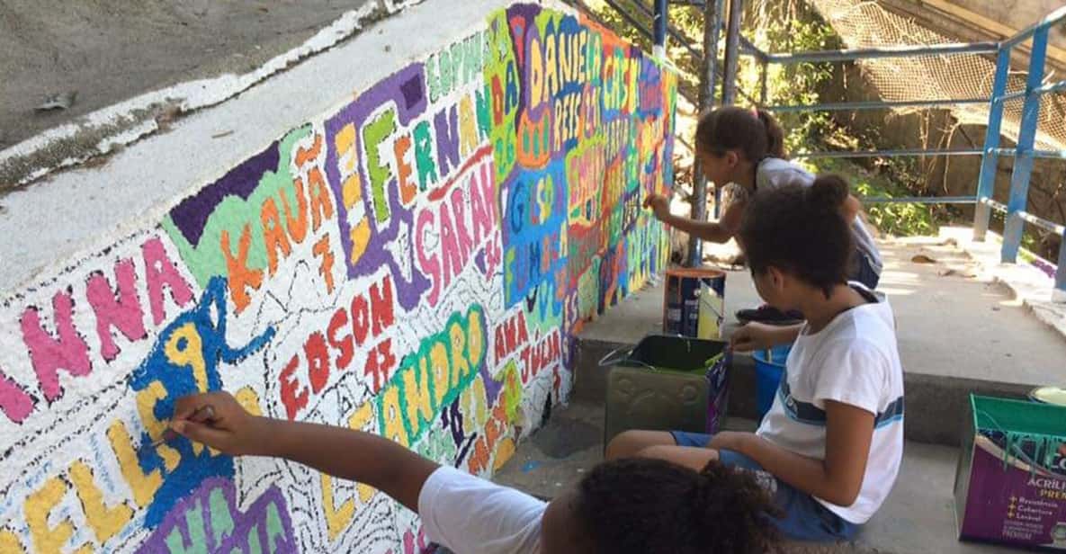 Rio de Janeiro: Favela Santa Marta Tour with Resident Guide - R. da Paciência and the Michael Jackson link: history that sticks