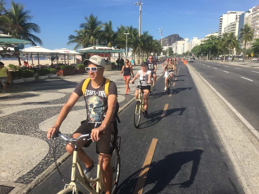 Rio de Janeiro: Guided Bike Tours in Small Groups - Guide style and ride safety: what “small group” feels like on the ground