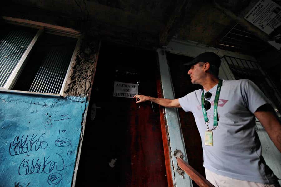 Rio De Janeiro: Half-Day Rocinha Favela Walking Tour - Safety and respect: the rules that keep this humane