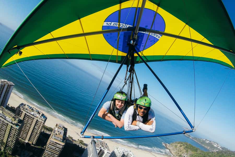 Rio de Janeiro: Hang Gliding Tandem Flight - The Takeoff Run: What Happens at Pedra Bonita