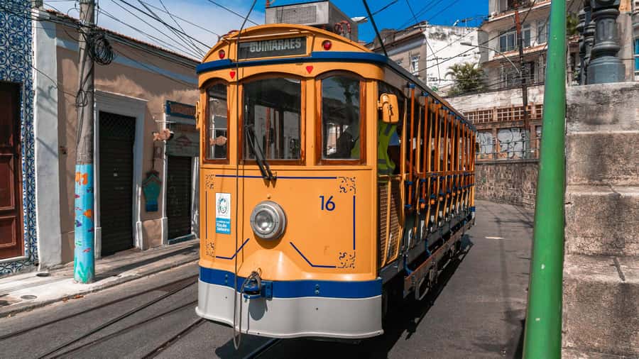 Rio de Janeiro: Lapa and Santa Teresa with Tram Ride - Santa Teresa Streets and the Feeling of Montmartre
