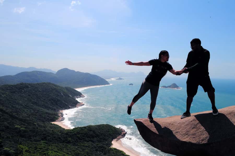 Rio de Janeiro: Pedra do Telegrafo Hike & Grumari Beach Tour - Telegraph’s Rock Hike: Moderate Effort, Big Shore Views