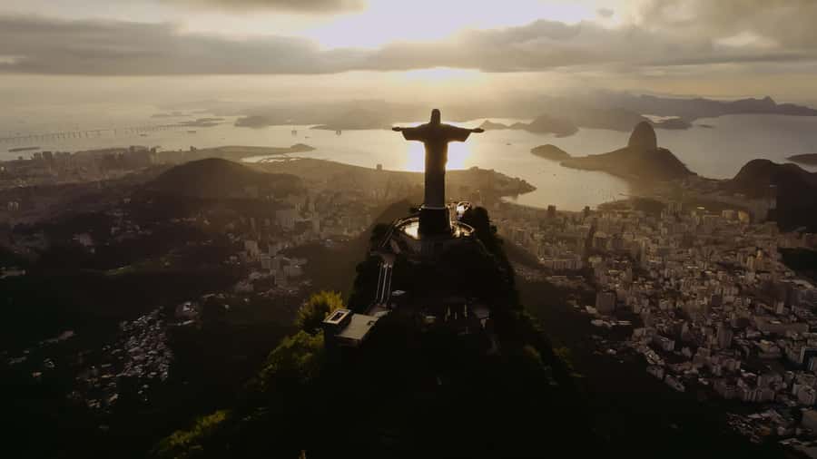 Rio de Janeiro Private: Christ, Sugarloaf, Maracanã and more - Tijuca Forest to Santa Teresa: A Drop Into Creative Rio