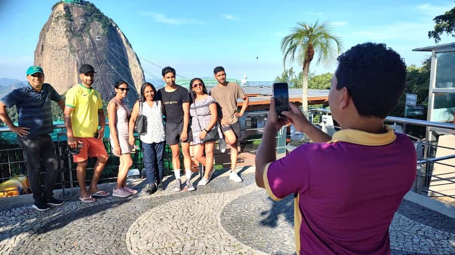 Rio de Janeiro: Private Custom 9-hour Unforgettable tour - Lapa and Selarón steps: a photo stop that also tells a story