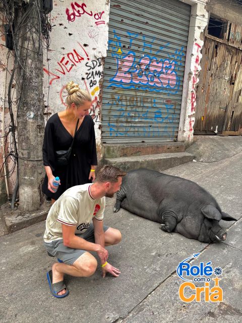 Rio de Janeiro: Rocinha Favela guided tour - Local food chances and the restaurant with exuberant views