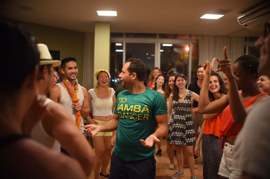 Rio de Janeiro: Samba Class in Copacabana - Inside the hour: what you learn (and what you won’t)
