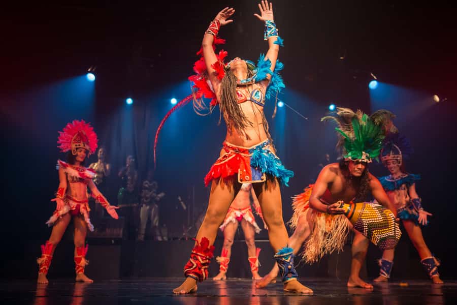 Rio de Janeiro: Samba Show Admission & Transfer - Two hours of dancing: samba plus the wider Brazilian rhythm family