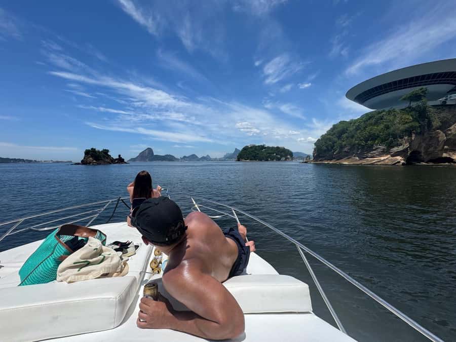 Rio de Janeiro: Speedboat Tour with Snacks and Drinks - Marina da Glória start: where the 3 hours really begin