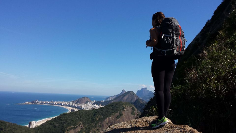Rio de Janeiro: Sugarloaf Mountain Hike and Climb - Pedra Filosofal: the view checkpoint that feels like a reset button